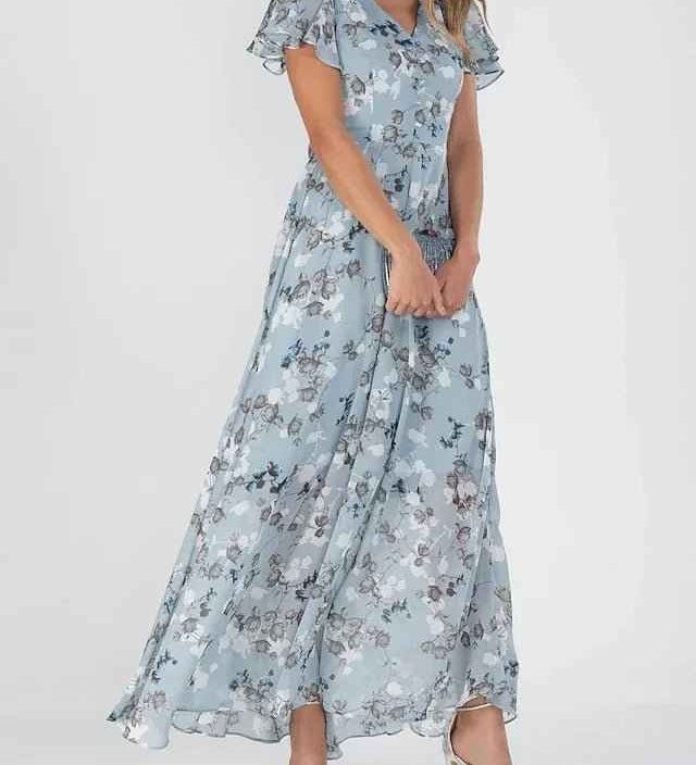 ZURI | ABITO ELEGANTE E FLUIDO CON EFFETTO SNELLENTE