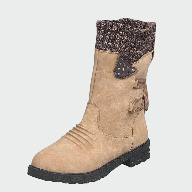 Eleganti stivaletti in suede
