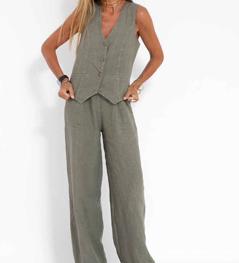 Aira - Gilet con Bottoni e Pantaloni Larghi